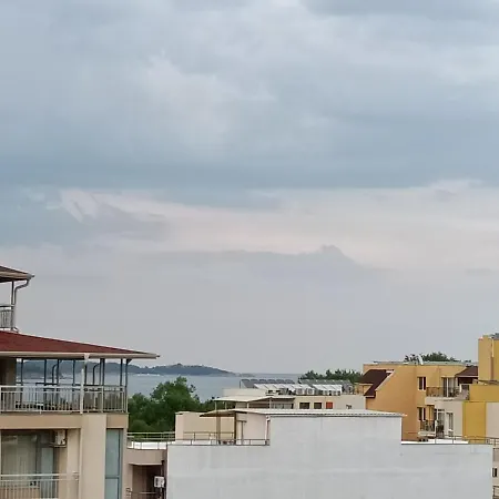 Astara Apartamento *