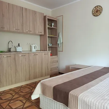 Astara Apartamento *