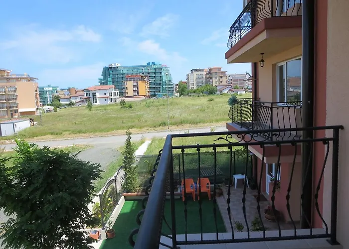 Apartament Astara